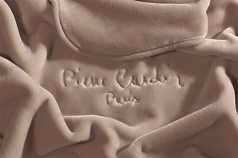 Bamt - deka - PIERRE CARDIN NANCY 220x240 TAUPE 55 - slika 1