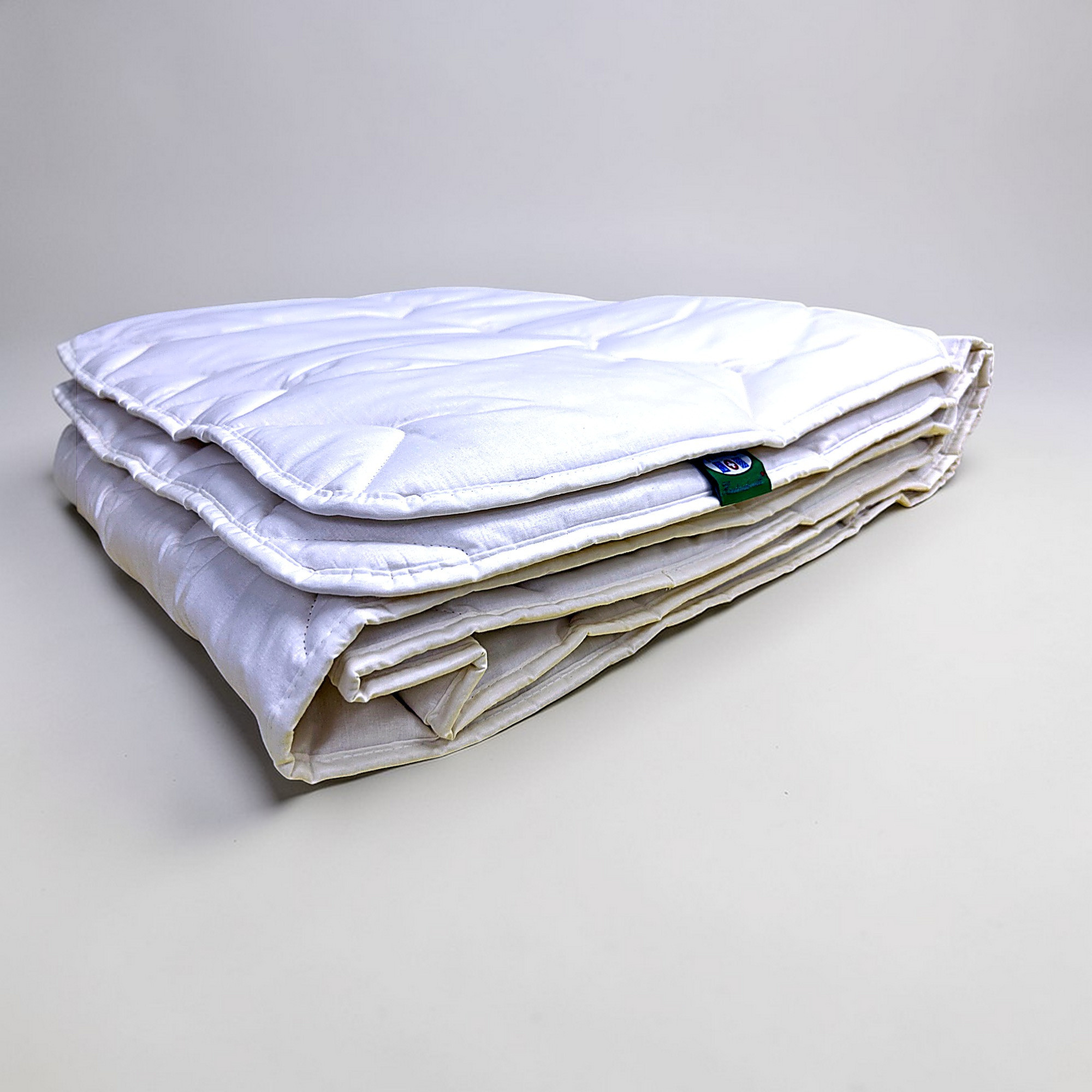 Poplun 100% pamuk 140×200, složen pod kutem, prošivani uzorak